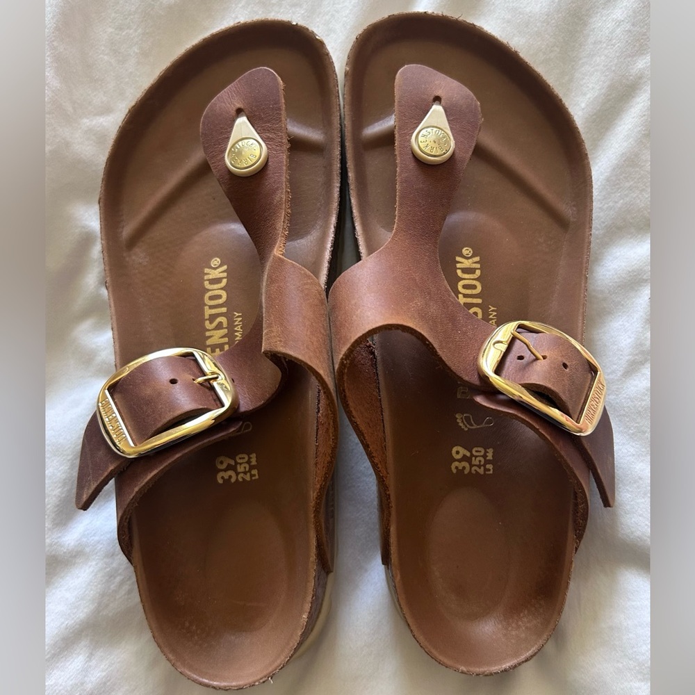Birkenstock Tan Sandals with Gold Accents - Picture 3 of 3